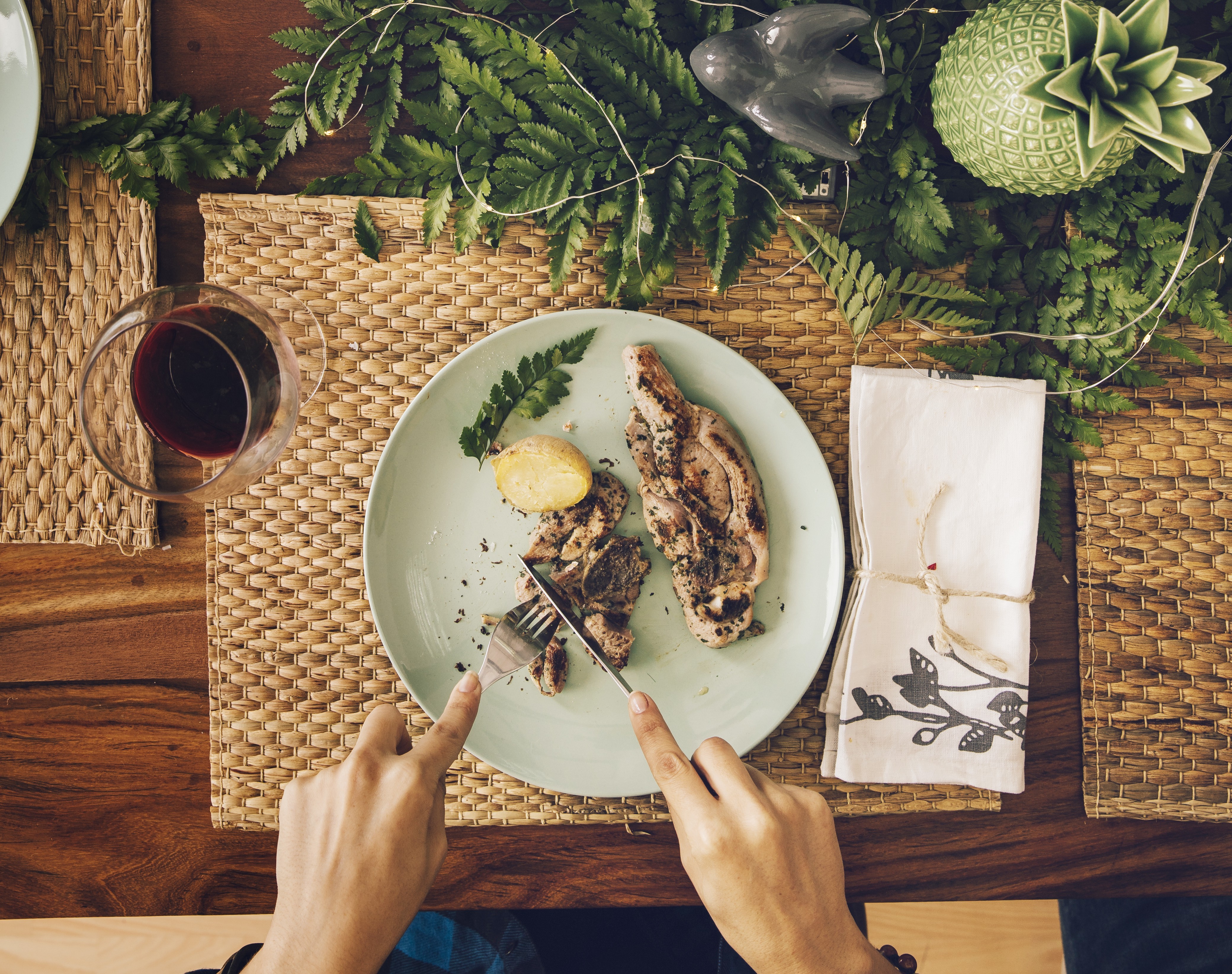 Eco-friendly restaurant food